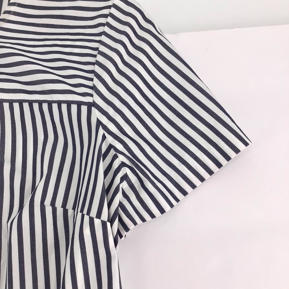 Banana Republic | Short Sleeve Stripe Peplum Crew Top Size Small - Picture 5 of 14